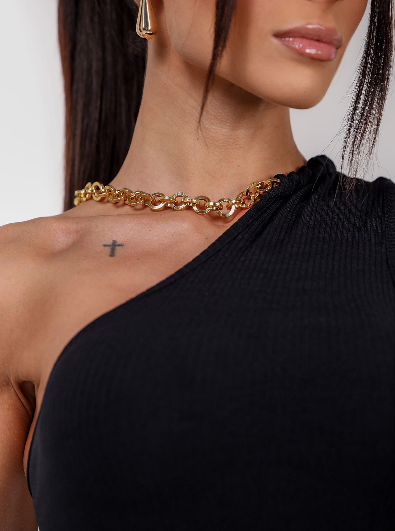 Vestido Midi Chocolate Doce Império Preto