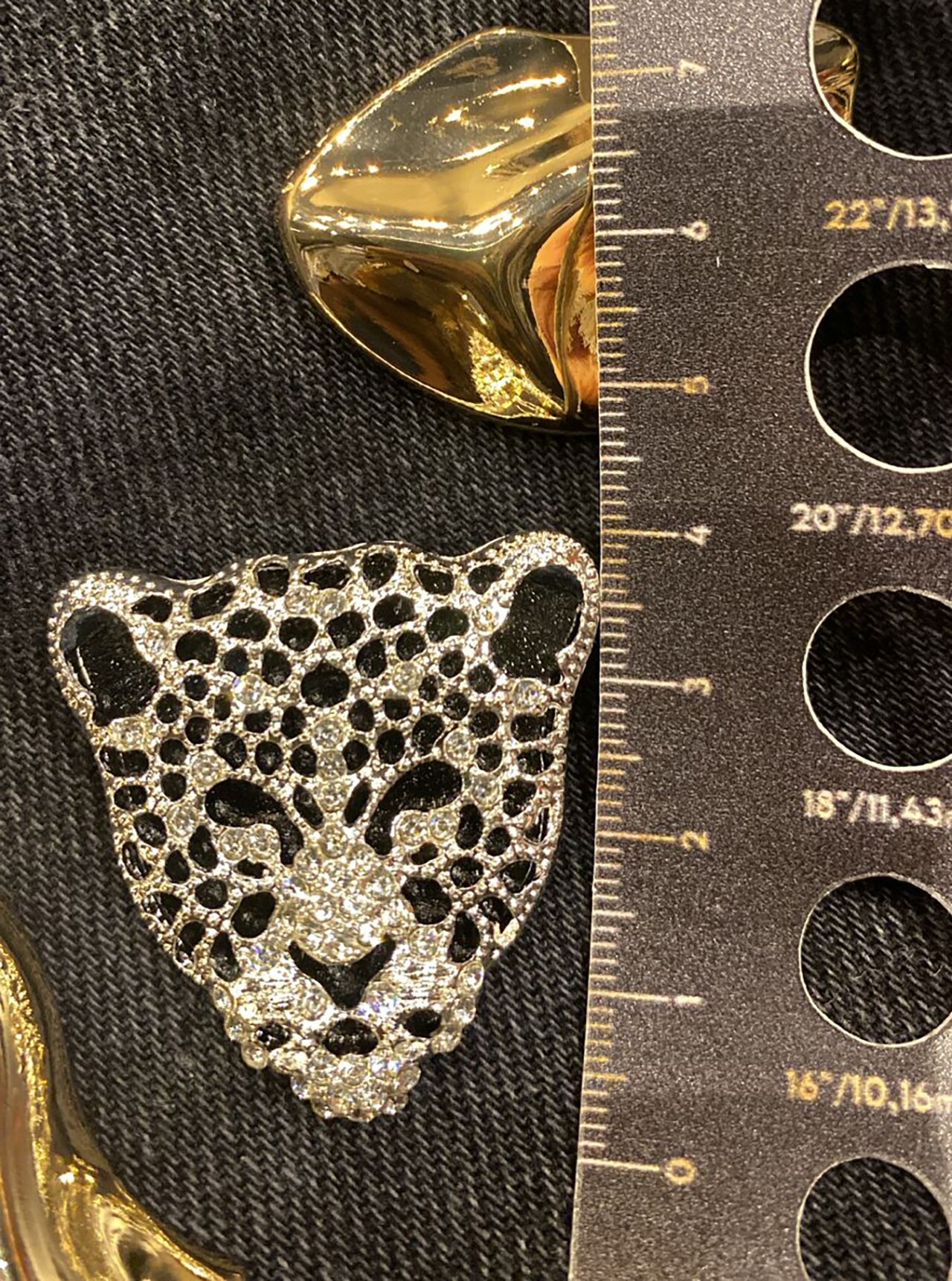 Broche  Chocolate Doce leopardo