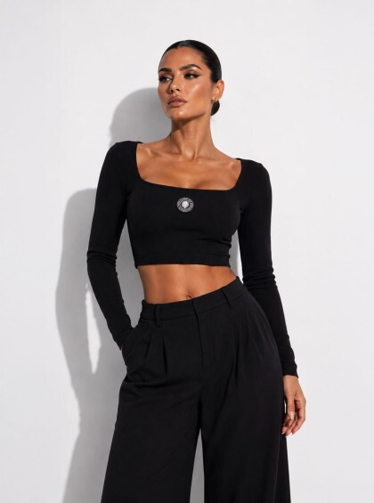 Cropped Chocolate Doce Margo Preto