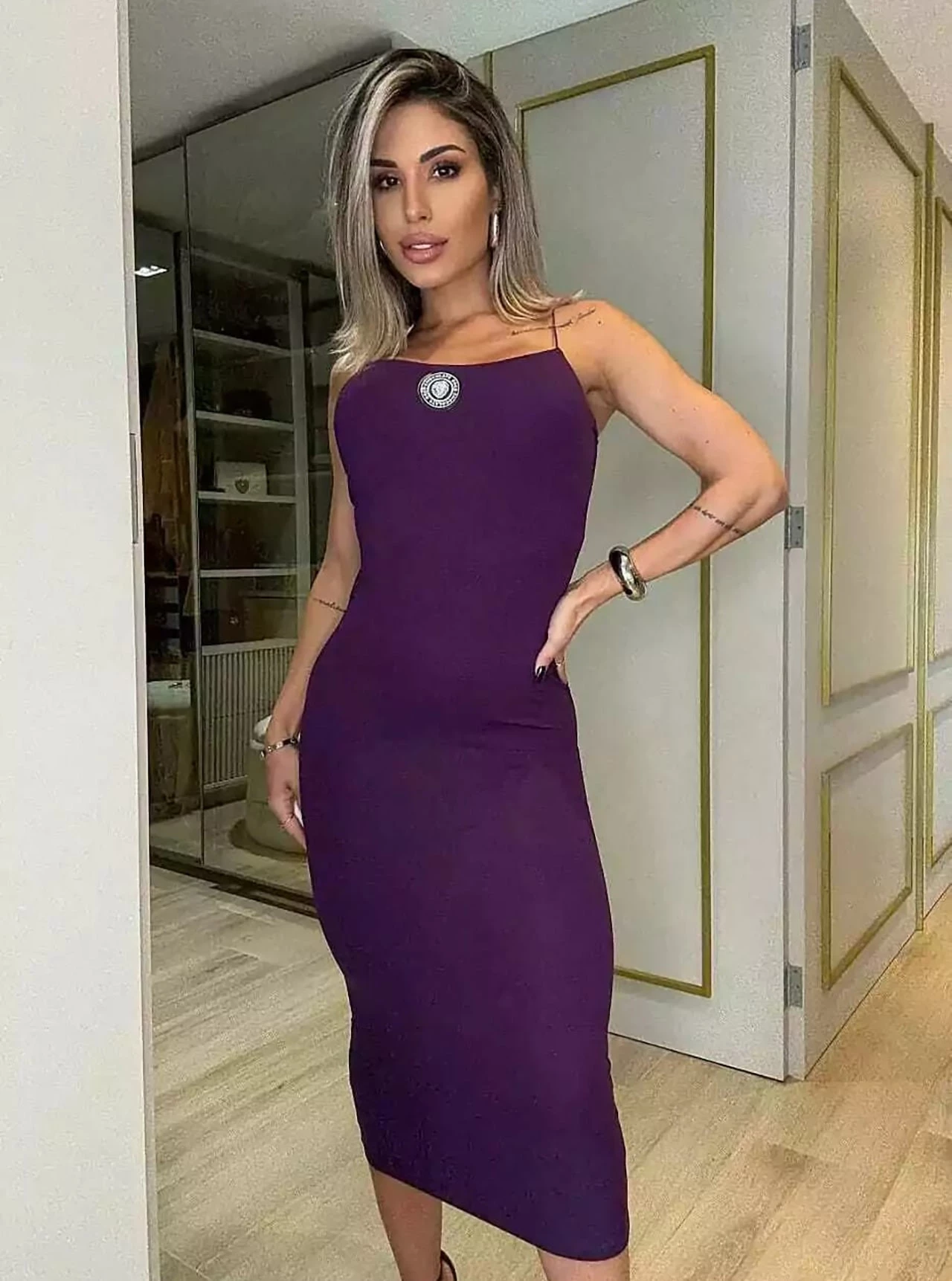 Vestido Chocolate Doce Midi Hibisco Uva