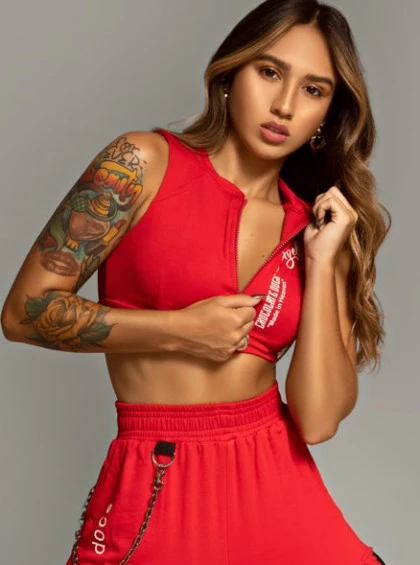 CROPPED LARA BABY POWER CHOCOLATE DOCE VERMELHO